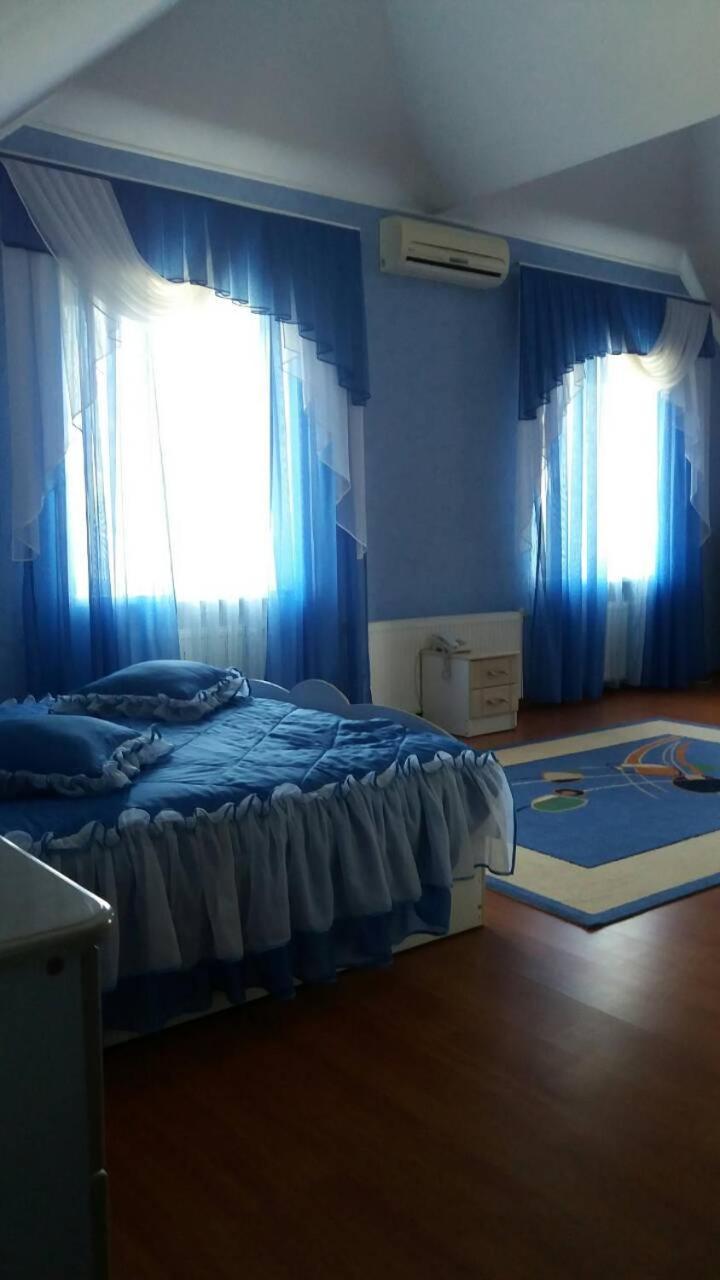 Hotel Tropicana Svitlovodsk Eksteriør bilde